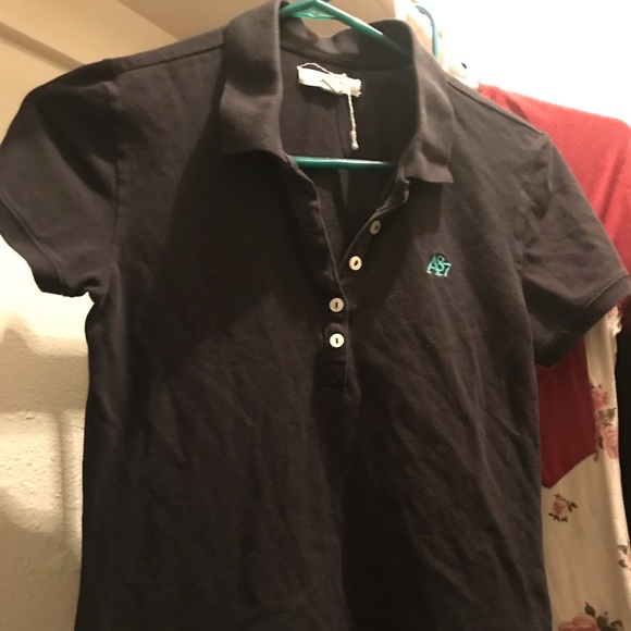 Tops - Picture 5 of 7